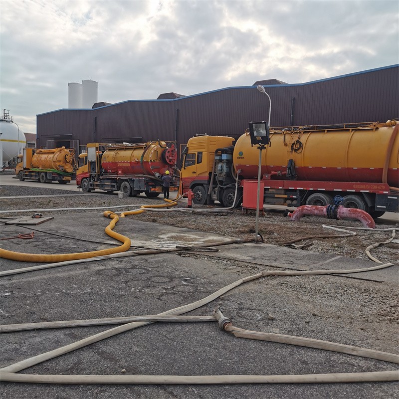 吉木萨尔污水池清理