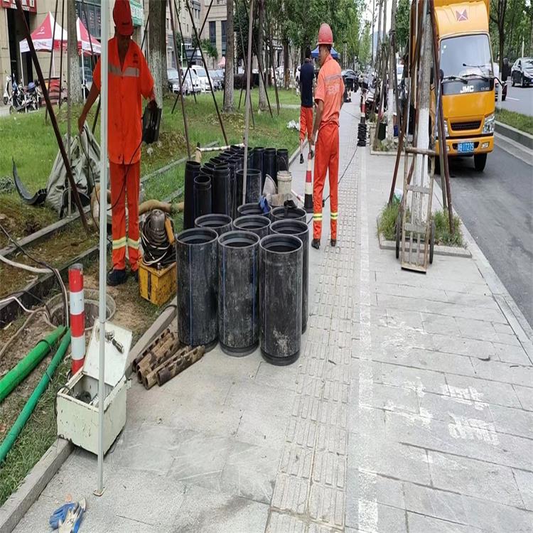 吉木萨尔管道短管置换修复